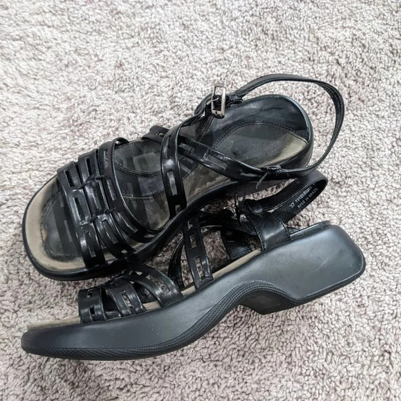 Dansko black leather chunky sandals size 37 = women's  7 FLAWED - Picture 2 of 7